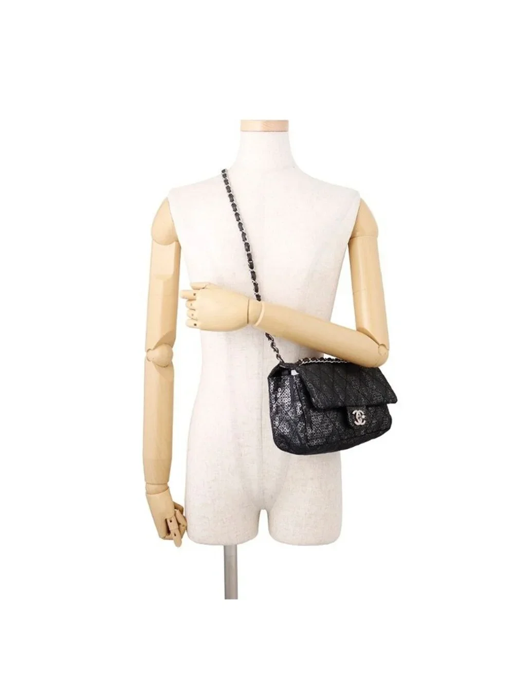 Chanel chain shoulder